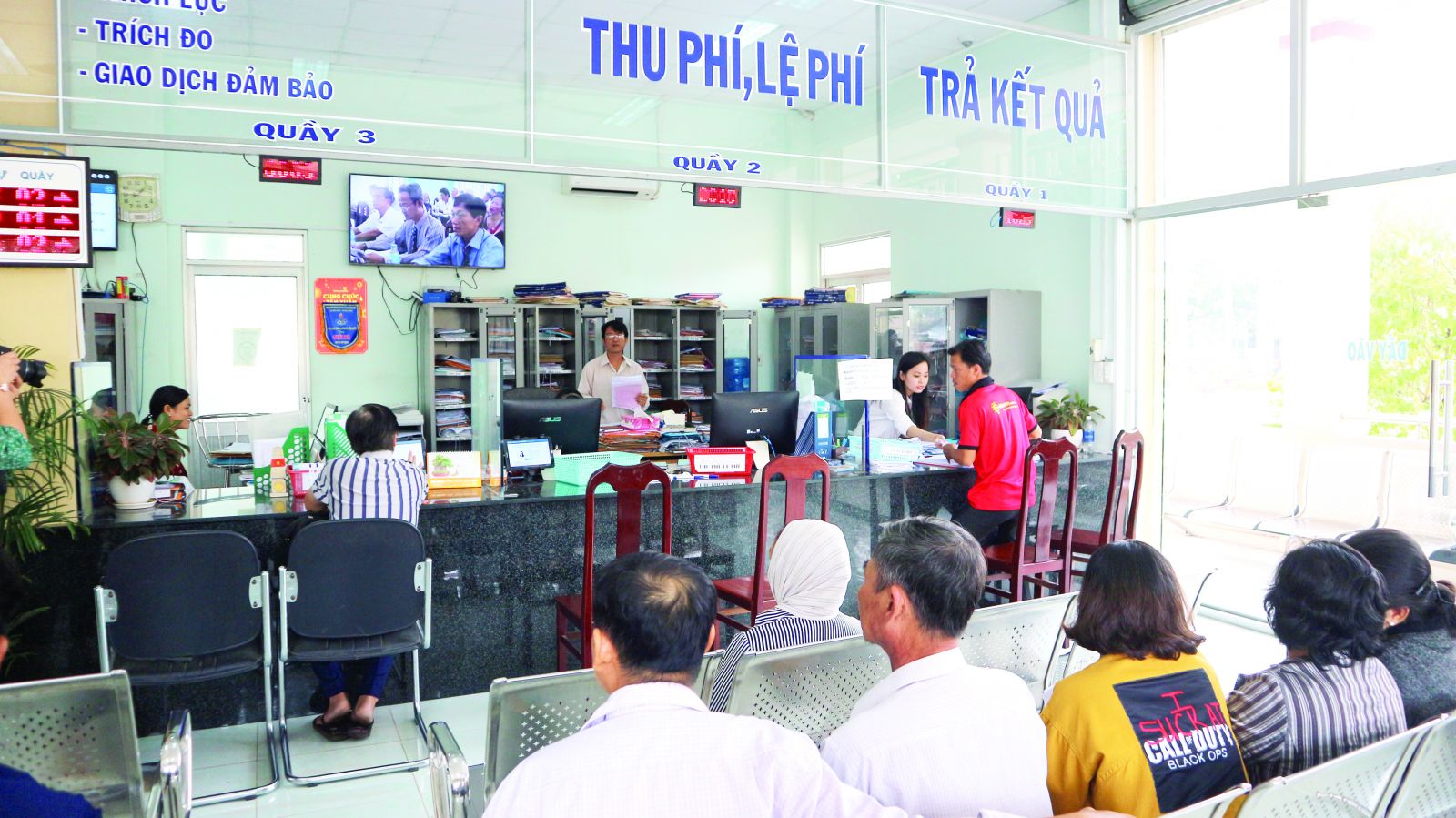 Long An today The administrative reform is considered as one of the