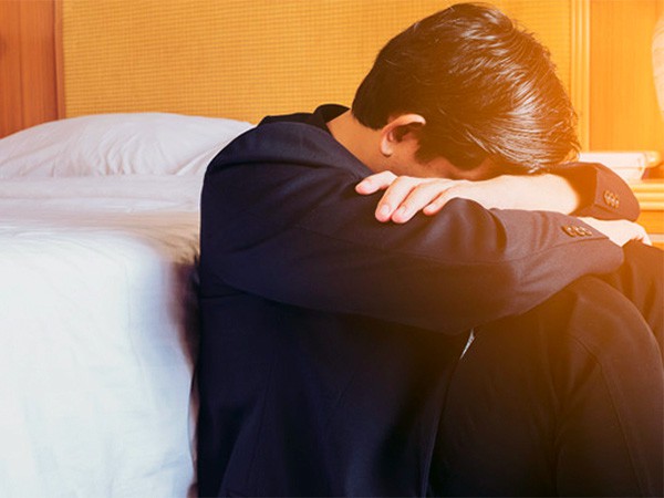 14 biểu hiện chán ghét bản thân khiến bạn bế tắc trong cuộc sống
