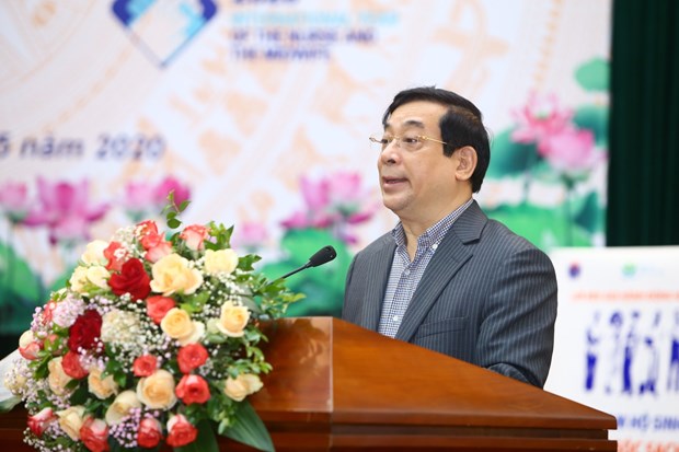 Lương Ngọc Khue, Cục trưởng Cục Quản lý khám và điều trị y tế, phát biểu tại buổi lễ tại Hà Nội vào ngày 12 tháng 5 (Ảnh: VNA)