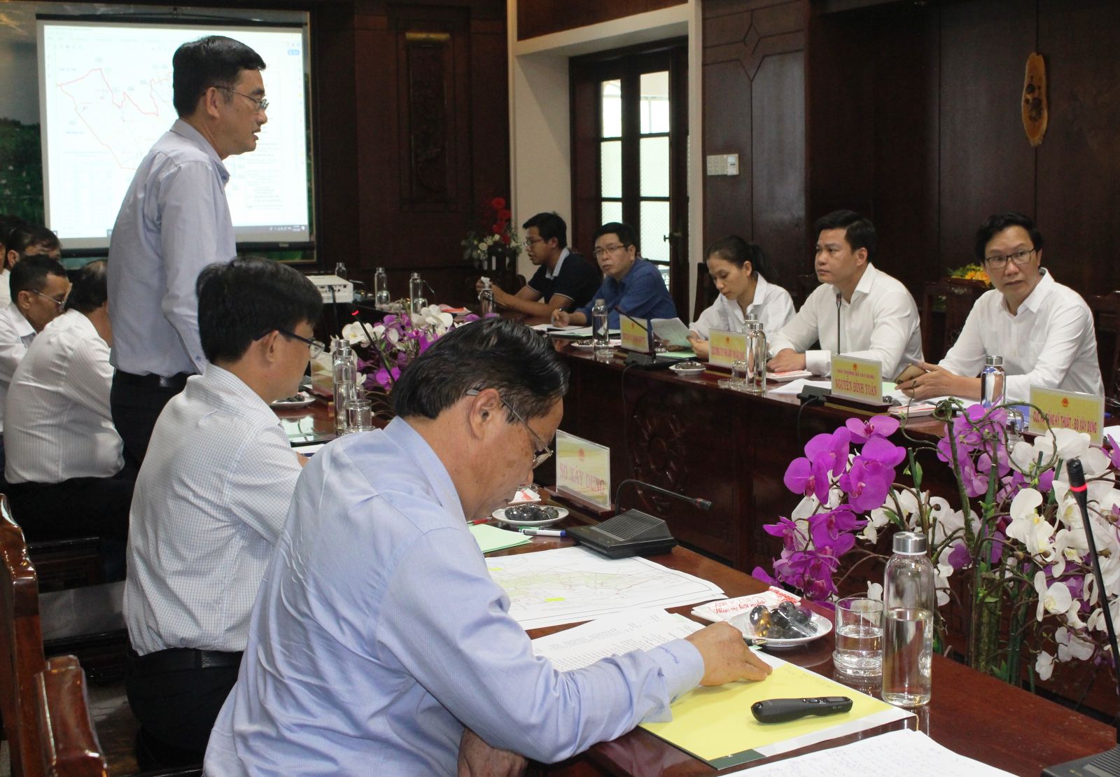  Phó Chủ tịch UBND tỉnh – Phạm Văn Cảnh tiếp và làm việc với đoàn