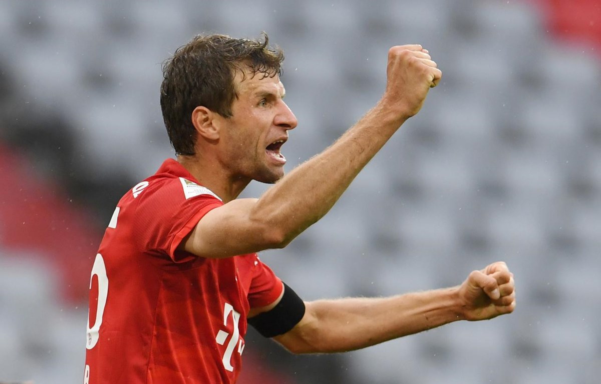 Kết quả Bundesliga: Bayern Munich thắng hủy diệt, tốp 4 thay đổi