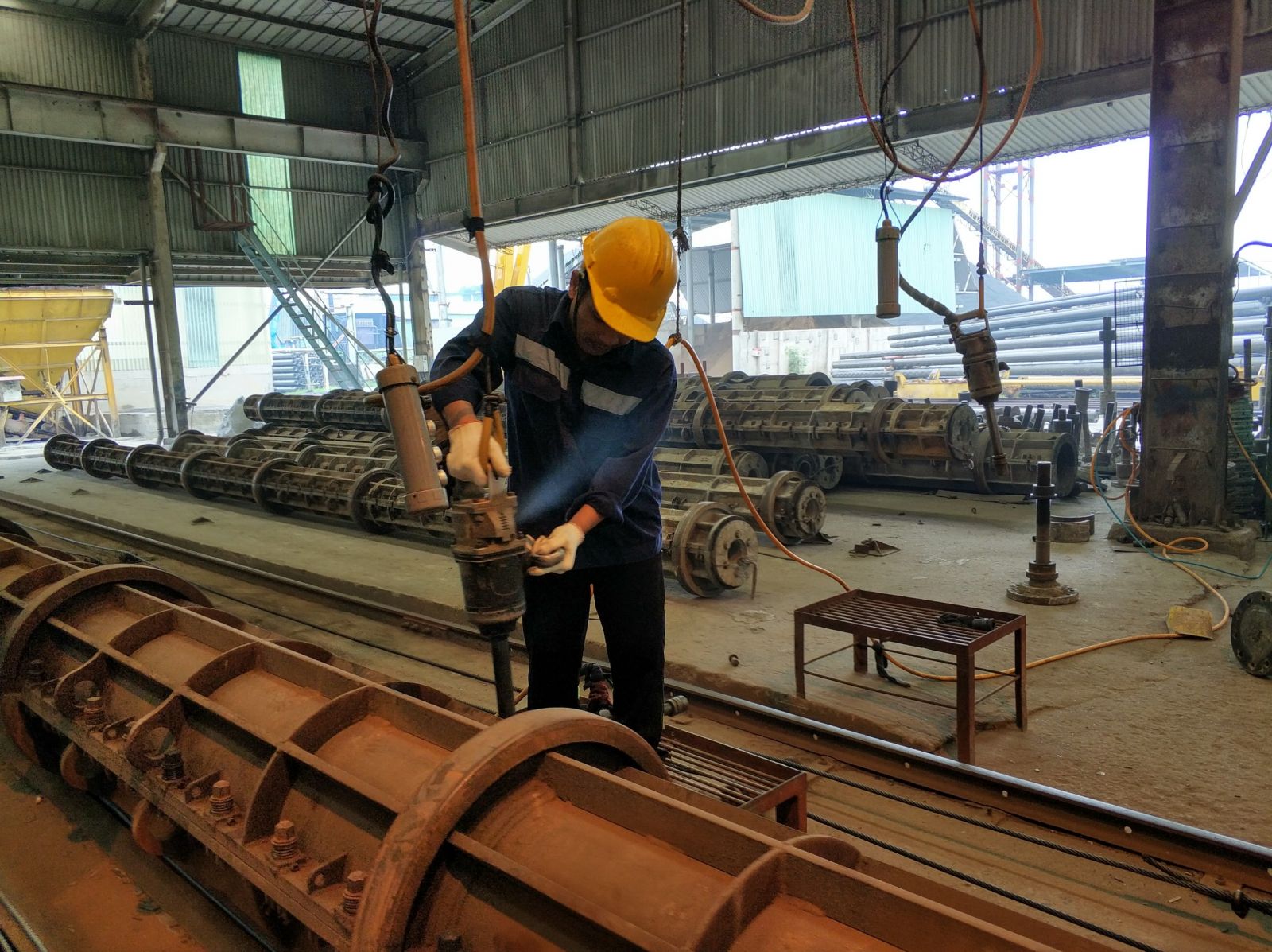 Cùng doanh nghiệp và người lao động vượt khó sau đại dịch