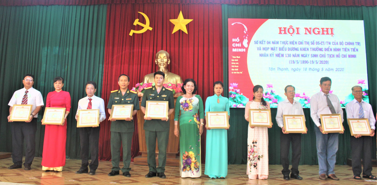 Tạo điều kiện để cán bộ nữ phát triển