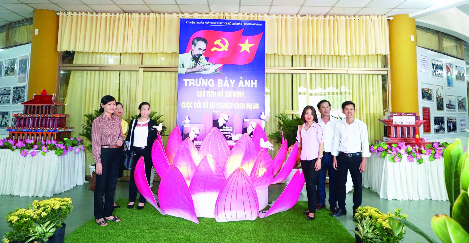 Bác vĩ đại từ những điều giản dị