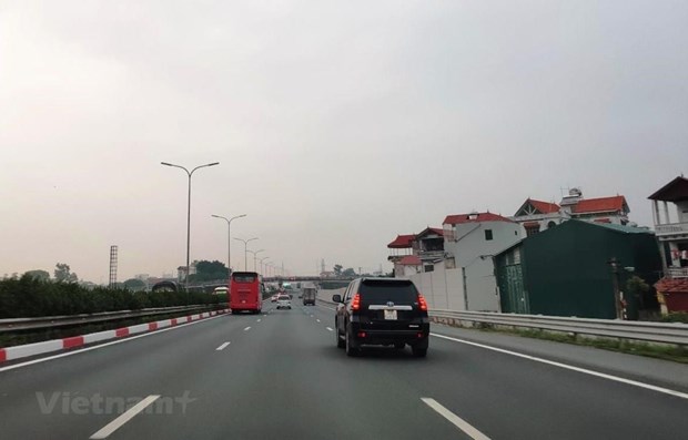 'Sẽ không có nhà đầu tư nước ngoài tham gia cao tốc Bắc-Nam' Dự án đường cao tốc Bắc-Nam sẽ góp phần thúc đẩy kinh tế-xã hội giữa các vùng miền. (Ảnh: Việt Hùng/Vietnam+)
