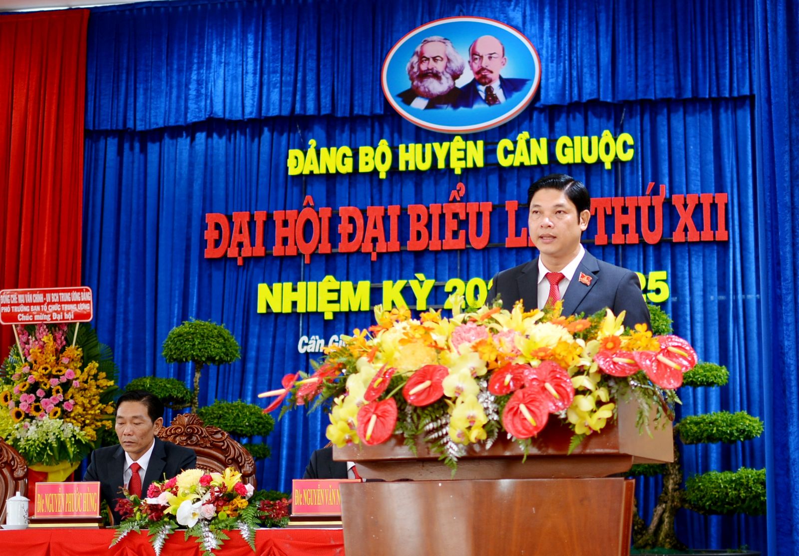 Bí thư Huyện ủy Cần Giuộc - Phạm Văn Bốn: Người đứng đầu phải dám nghĩ, dám làm, dám đương đầu với khó khăn và dám chịu trách nhiệm