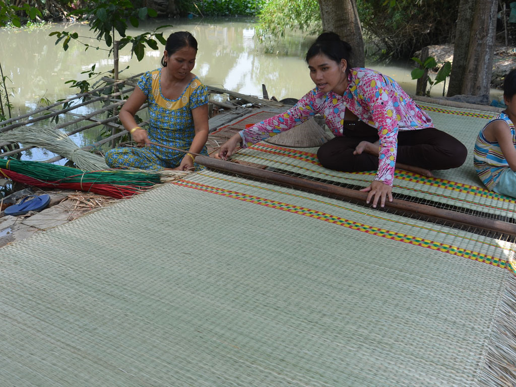 Chiếc chiếu không chỉ là vật dụng trong gia đình mà còn mang bao tình cảm