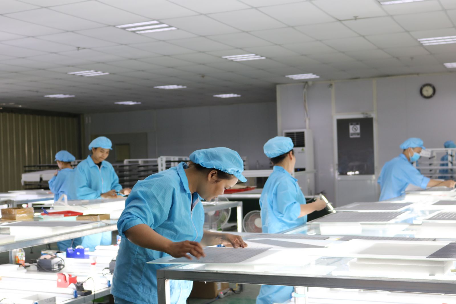 Sau đại dịch Covid-19, nhiều doanh nghiệp nỗ lực ổn định lao động, khôi phục sản xuất, kinh doanh