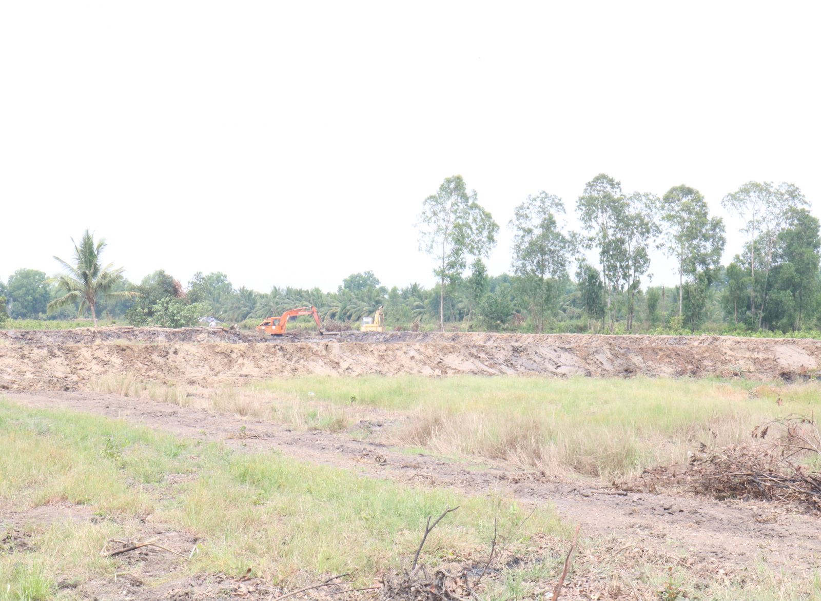 People whose land is acquired in the project, who are arranged to be resettled should contact local authorities soon, investors implement related procedures, avoid affecting their legitimate rights (illustrated photo)