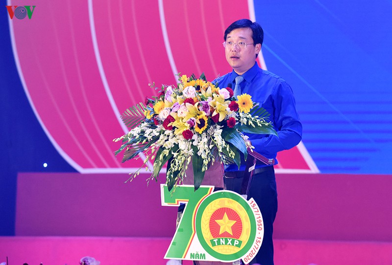 Thủ tướng: Thanh niên xung phong thể hiện ý chí “dời non, lấp biển”