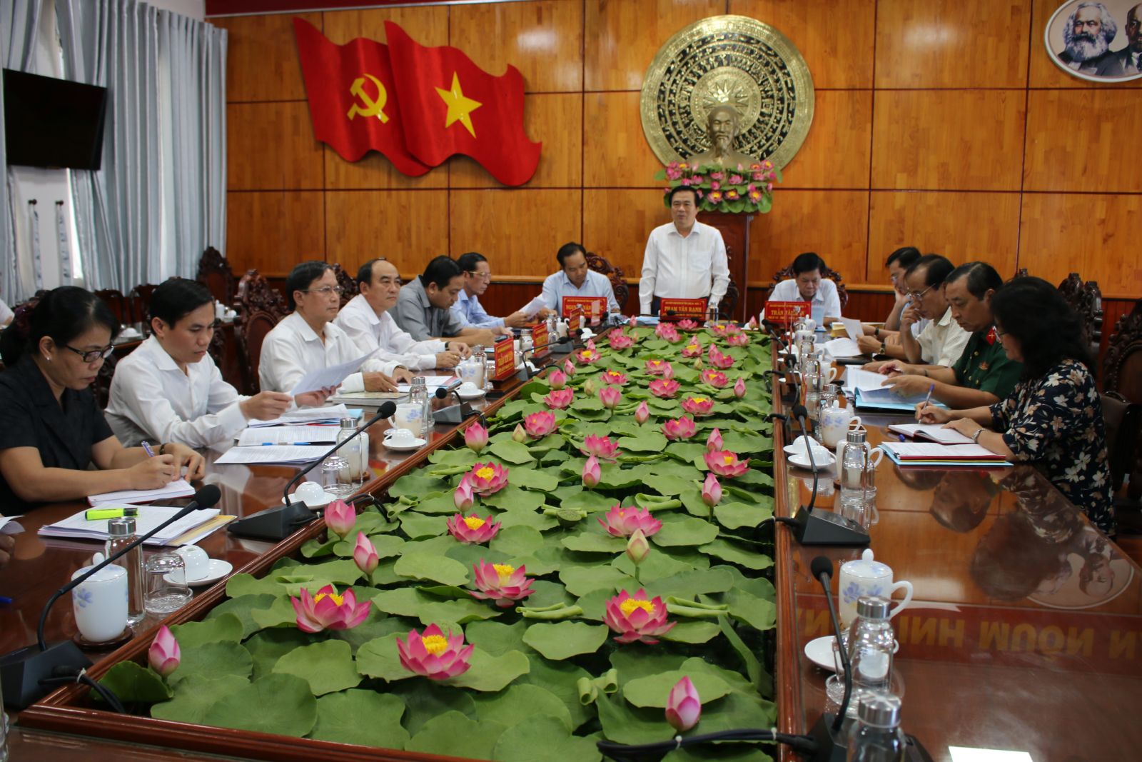 The Standing Committee of Long An Party Committee works with the Standing Committee of Tan An City Party Committee on the content and personnel of the Congress of City Party Committee for the term 2020-2025