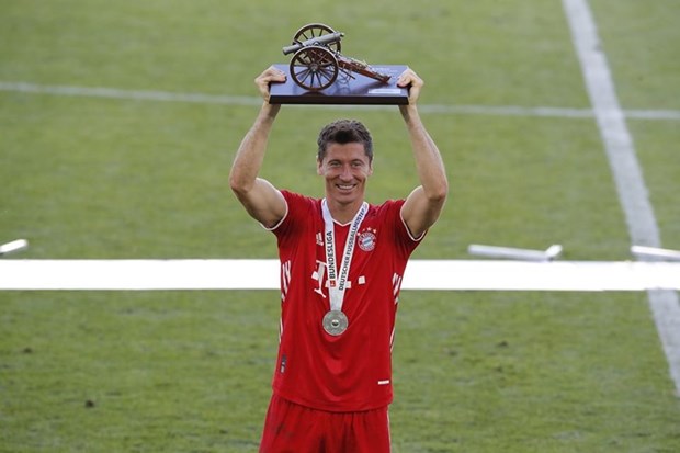 Lewandowski giành danh hiệu Vua phá lưới Bundesliga và giờ đang đứng trước cơ hội đoạt Chiếc giày Vàng châu Âu. (Nguồn: FcBayern)