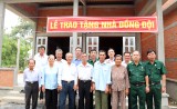 Hội Cựu chiến binh Khối Liên cơ tỉnh Long An  trao nhà đồng đội tại Tân Trụ