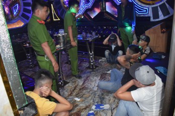 Bài 2: Sử dụng ma túy tập thể trong quán karaoke gia tăng