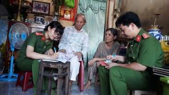 “Bông hồng thép” trong lực lượng Công an nhân dân