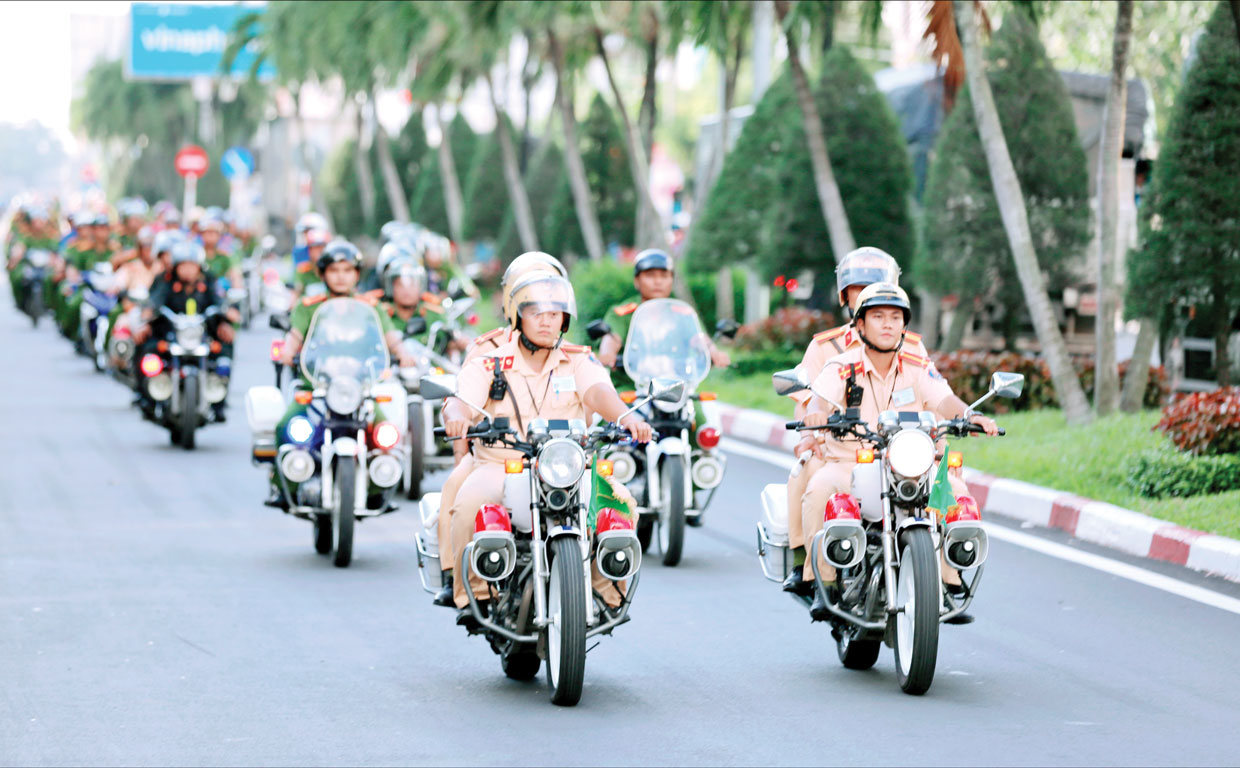 Lực lượng Công an Long An: Tự hào chặng đường 75 năm Công an tỉnh Long An ra quân tấn công tội phạm