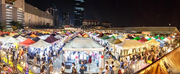 A night market in Ha Long (Photo: Internet)