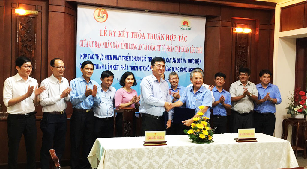 Long An cooperates with Loc Troi Group on developing value chain of rice and fruit trees Long An People's Committee and Loc Troi Group Joint Stock Company sign a cooperation agreement