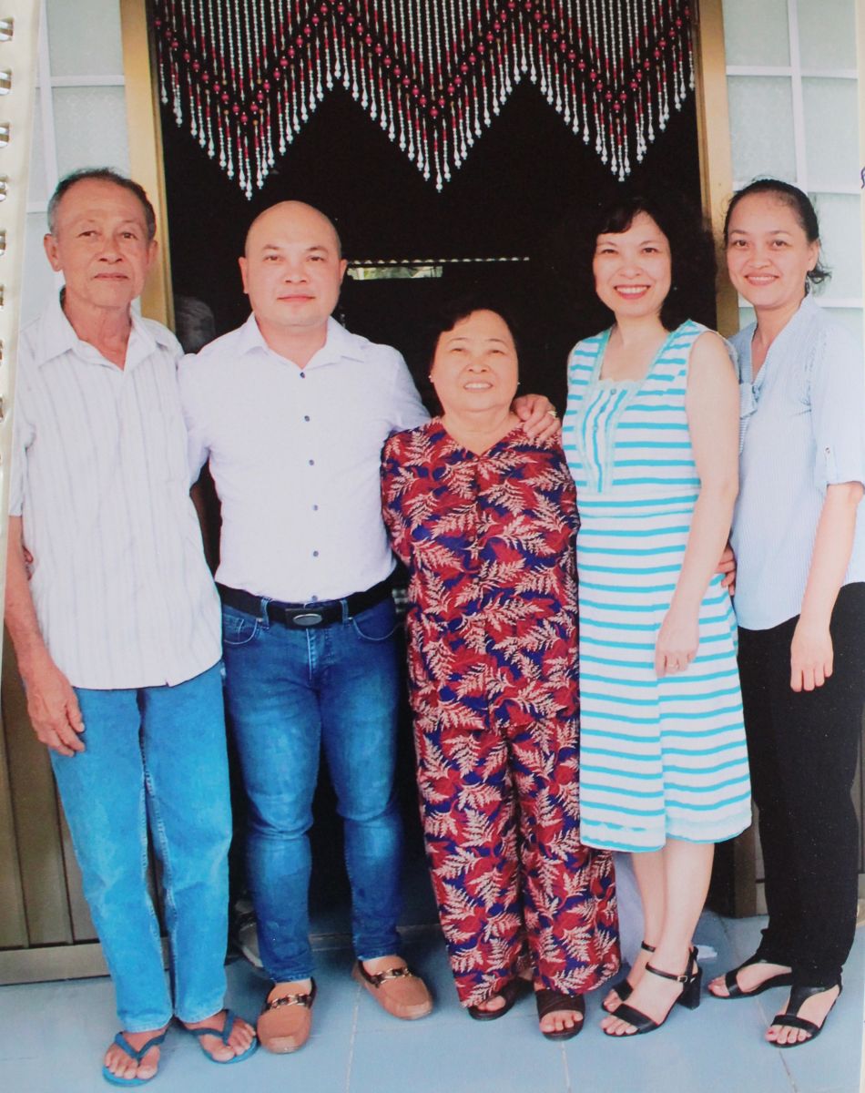 Với cách dạy con khoa học, các con của vợ chồng ông Thuần đều thành đạt và hiếu thảo