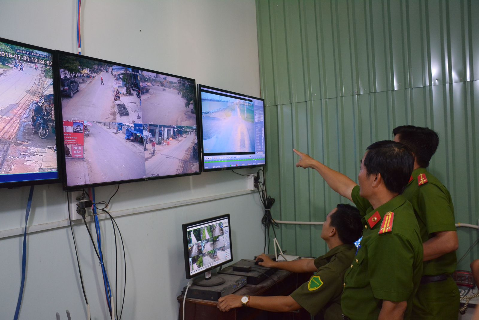 Hệ thống camera an ninh được triển khai trong toàn huyện Cần Giuộc với 6.656 mắt camera giám sát an ninh trật tự