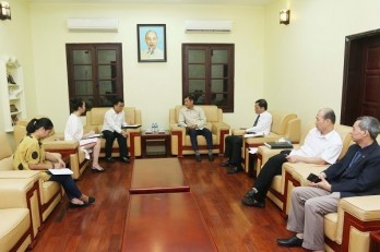Vietnam, Philippines share experience in organising SEA Games