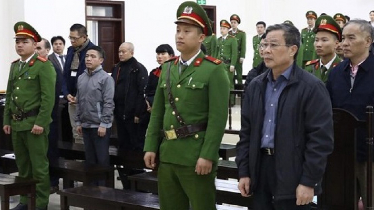 'Cán bộ tham nhũng chia nhau hàng nghìn tỷ đồng, dân chịu sao nổi?'