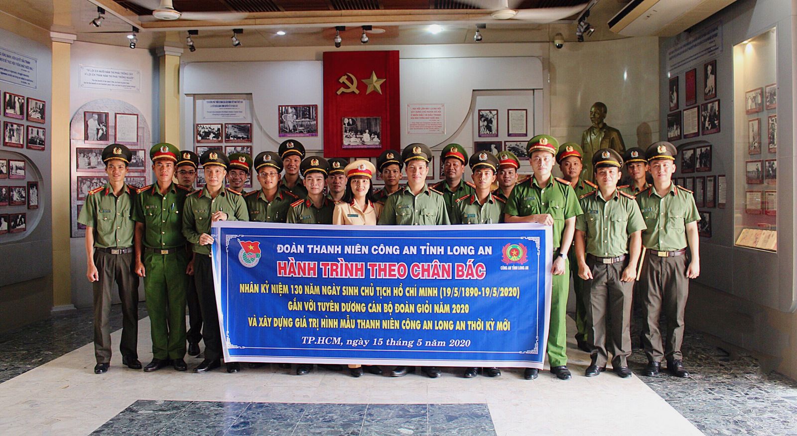 Đoàn Thanh niên Công an tỉnh tổ chức Hành trình theo chân Bác tại Bảo tàng Hồ Chí Minh