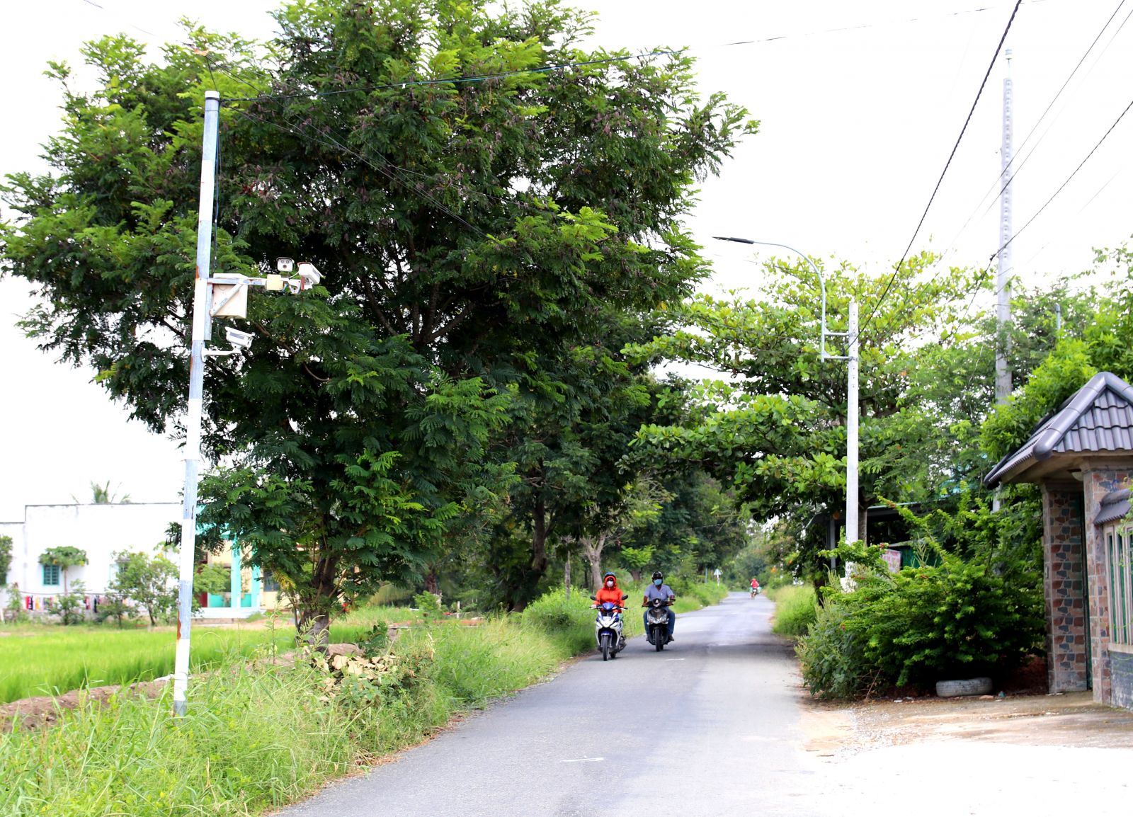 Hệ thống camera giám sát góp phần bảo đảm an ninh, trật tự trên địa bàn