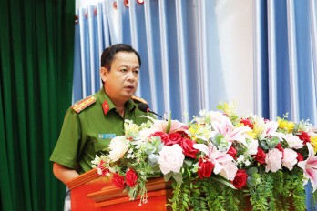Triển khai dự án sản xuất, cấp, quản lý căn cước công dân