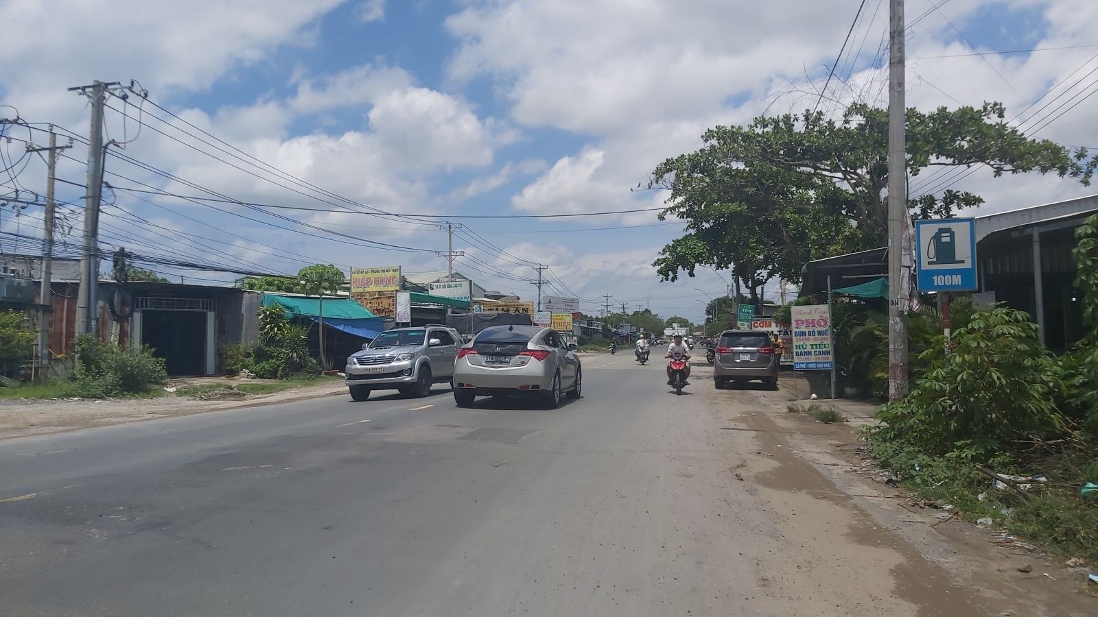 Ministry of Transport responds to voters on upgrading National highway 62 and N2 Long An province repeatedly proposes ministries and branches to expand and upgrade NH 62