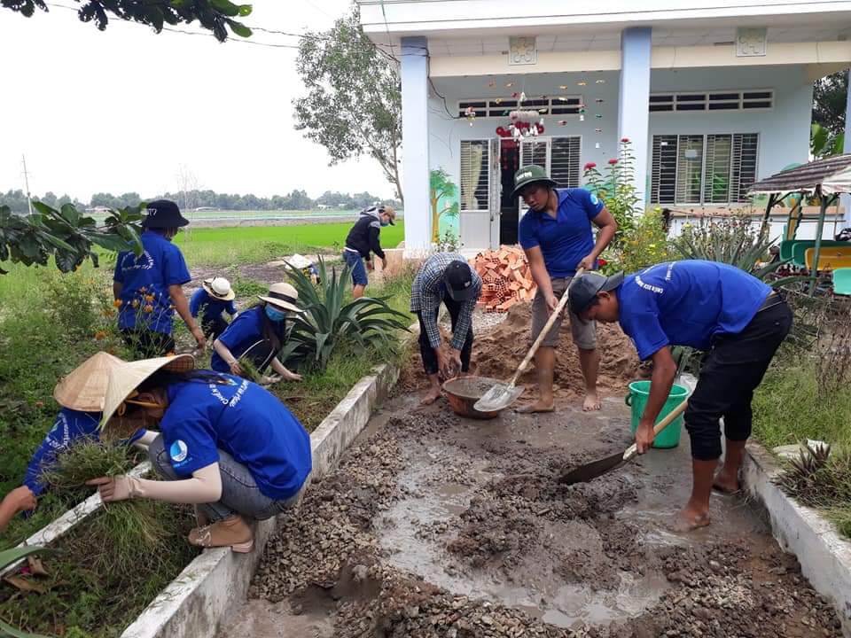 Hầu hết các hoạt động phong trào của trường phát động Tiến Anh đều tham gia