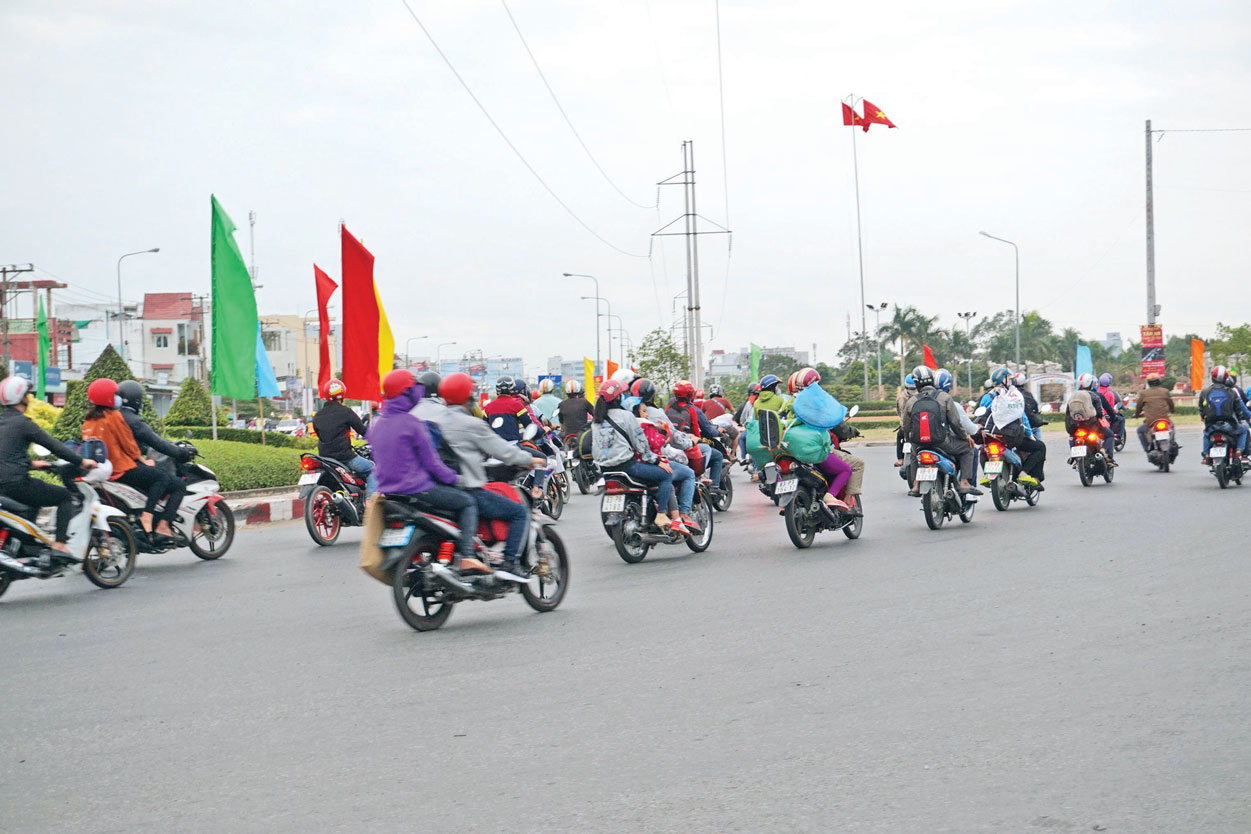 Hạn chế ùn tắc giao thông tạo điều kiện cho giao thông thông suốt, an toàn