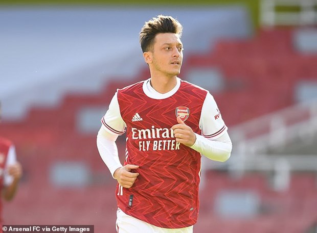 Oezil không có tên trong danh sách của Arsenal dự Europa League. (Nguồn: Getty Images)