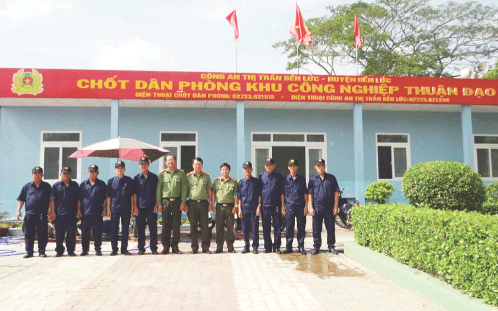 Chốt dân phòng Khu công nghiệp Thuận Đạo, thị trấn Bến Lức