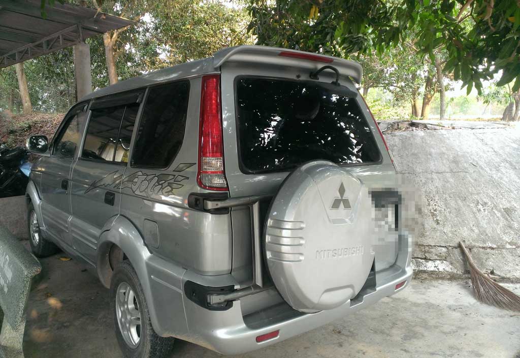 Xe ôtô chở hàng lậu chủ yếu là xe thuê