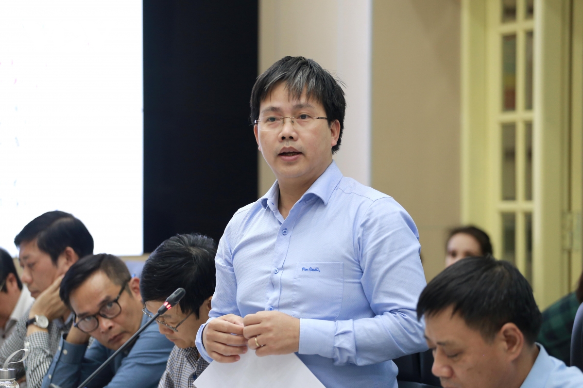 “Chưa bao giờ một tháng có 5 cơn bão trên Biển Đông”
