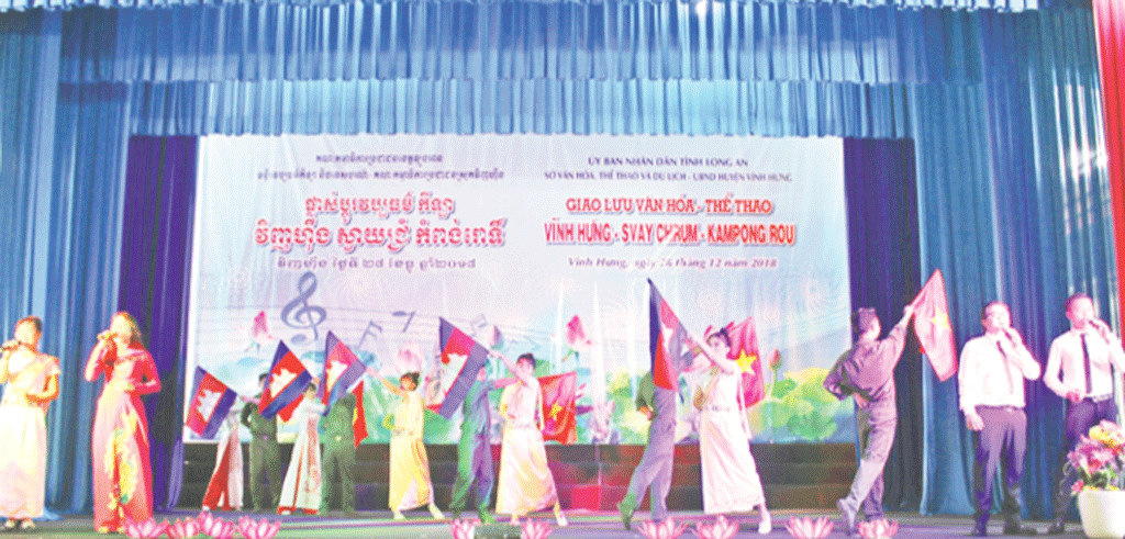 Tiếp tục đẩy mạnh giao lưu văn hóa với nước bạn Campuchia