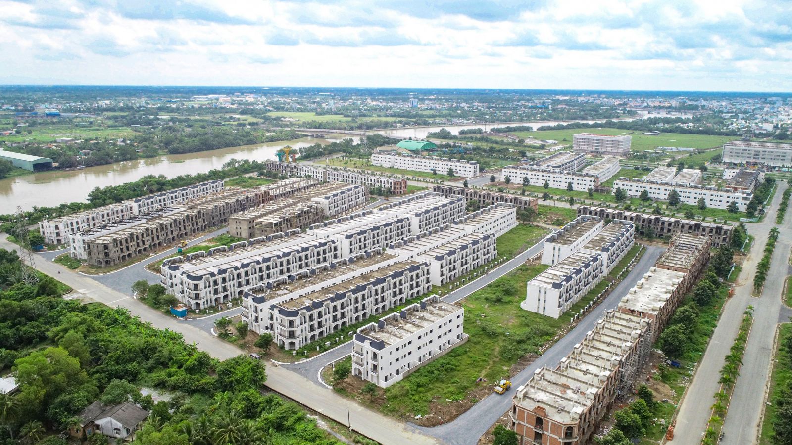 Chiết khấu ngay 2% người có hộ khẩu Long An khi mua nhà tại Khu đô thị La Villa Green City Hoạt động giao dịch nhà đất sẽ tăng mạnh trong những tháng cuối năm