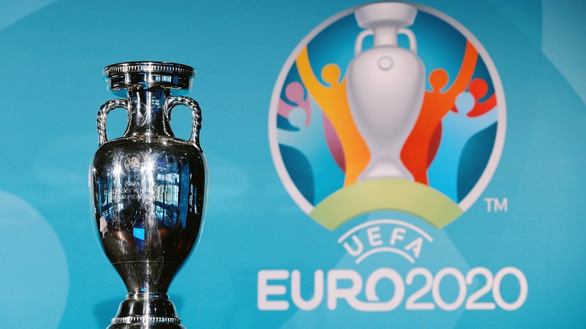 Euro 2020 đã phải hoãn sang năm 2021 và Nga có thể là nước chủ nhà duy nhất - Ảnh: Reuters