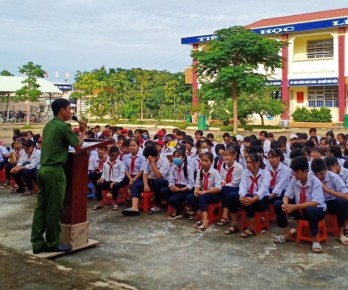 Hưng Hà: Phổ biến, giáo dục pháp luật cho người dân vùng biên