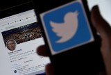 Facebook và Twitter chuyển giao tài khoản cho tân tổng thống