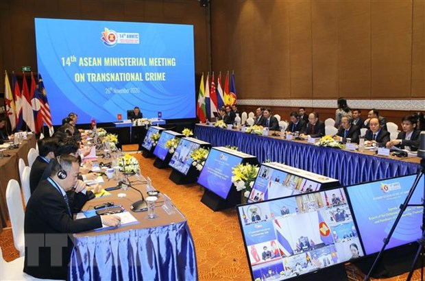 Thủ tướng dự Hội nghị Bộ trưởng ASEAN về chống tội phạm xuyên quốc gia