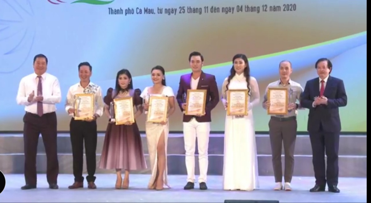 Đoàn Cải lương Long An đoạt 1 huy chương vàng, 1 huy chương bạc Cuộc thi Tài năng trẻ diễn viên cải lương toàn quốc năm 2020