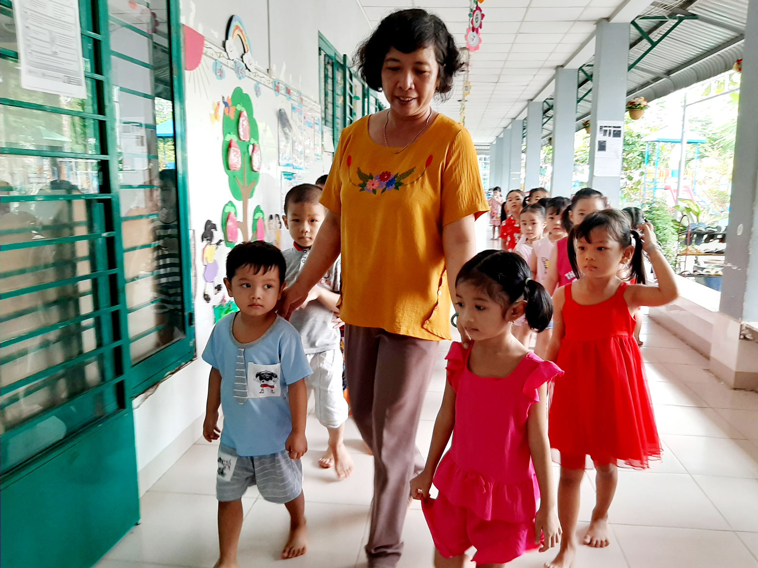 Cố Giáo sư Trần Văn Giàu đã tài trợ toàn bộ kinh phí xây dựng Trường Mẫu giáo Phú Ngãi Trị (xã Phú Ngãi Trị, huyện Châu Thành)