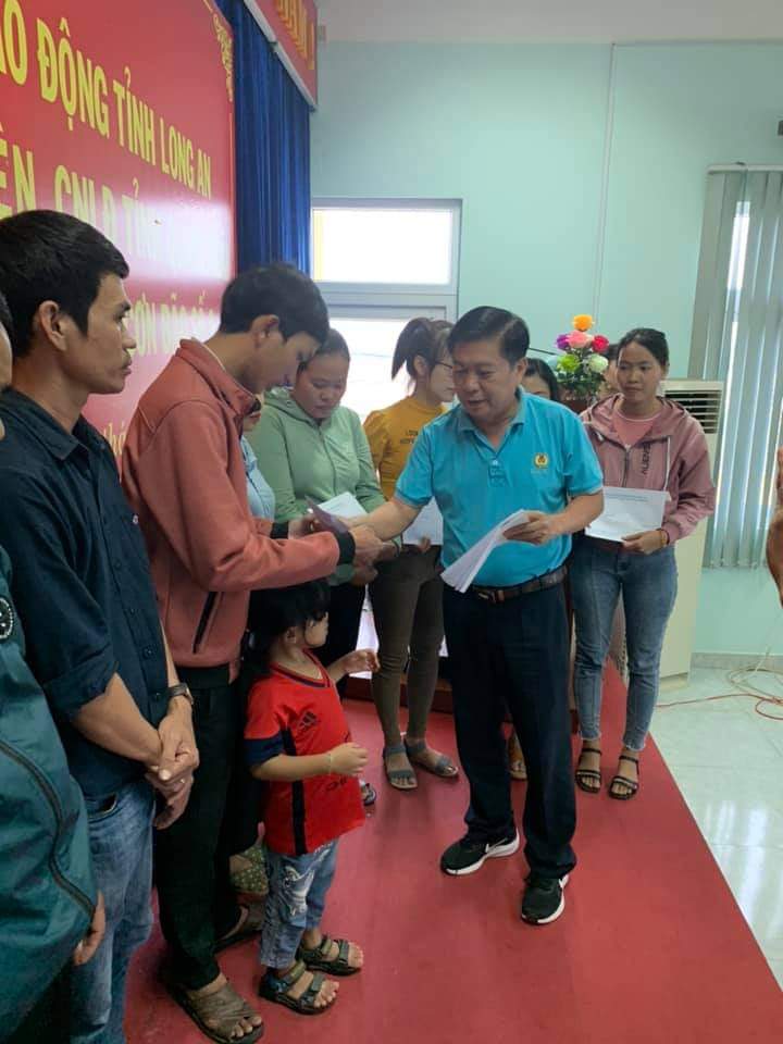 Công đoàn đồng hành cùng công nhân, lao động
