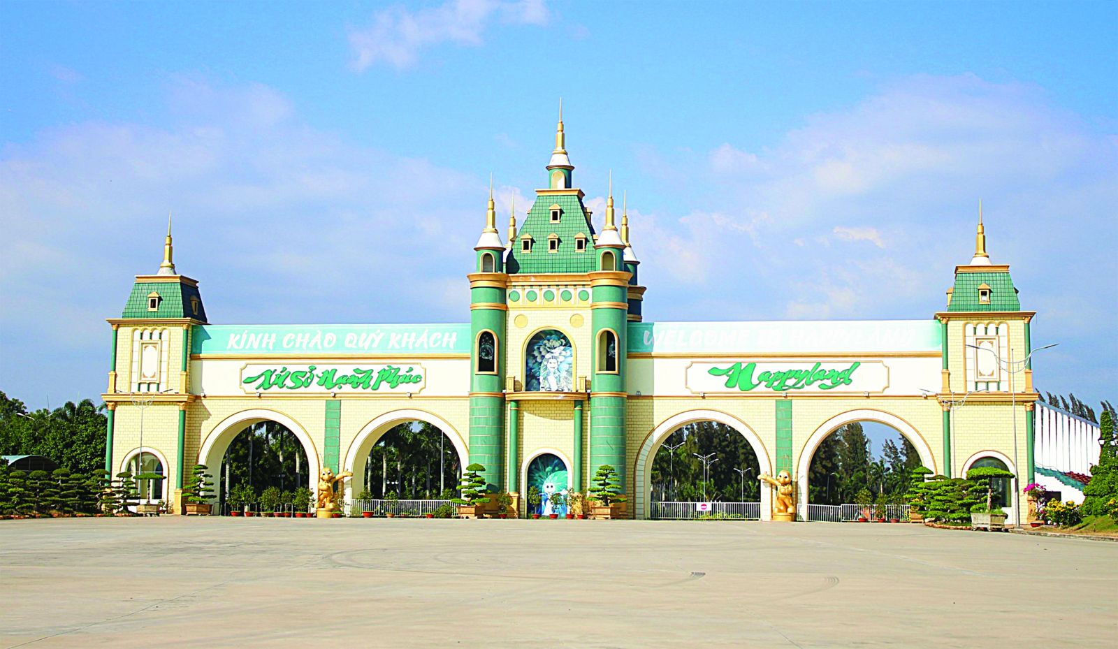 Cổng vào Happy land