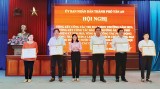 Lan tỏa các điển hình từ phong trào thi đua yêu nước Lan tỏa các điển hình từ phong trào thi đua yêu nước