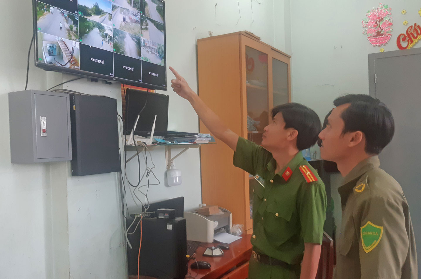 Thạnh Hưng: An ninh, trật tự được bảo đảm Nhiều năm liền, Công an xã Thạnh Hưng đạt danh hiệu Đơn vị Quyết thắng