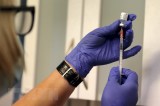 WHO cấp phép lưu hành khẩn cấp vắcxin của Pfizer-BioNTech