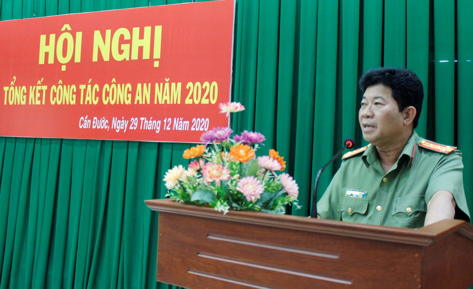 Đại tá Nguyễn Văn Hòa - Phó Giám đốc Công an tỉnh yêu cầu công an huyện đẩy mạnh
